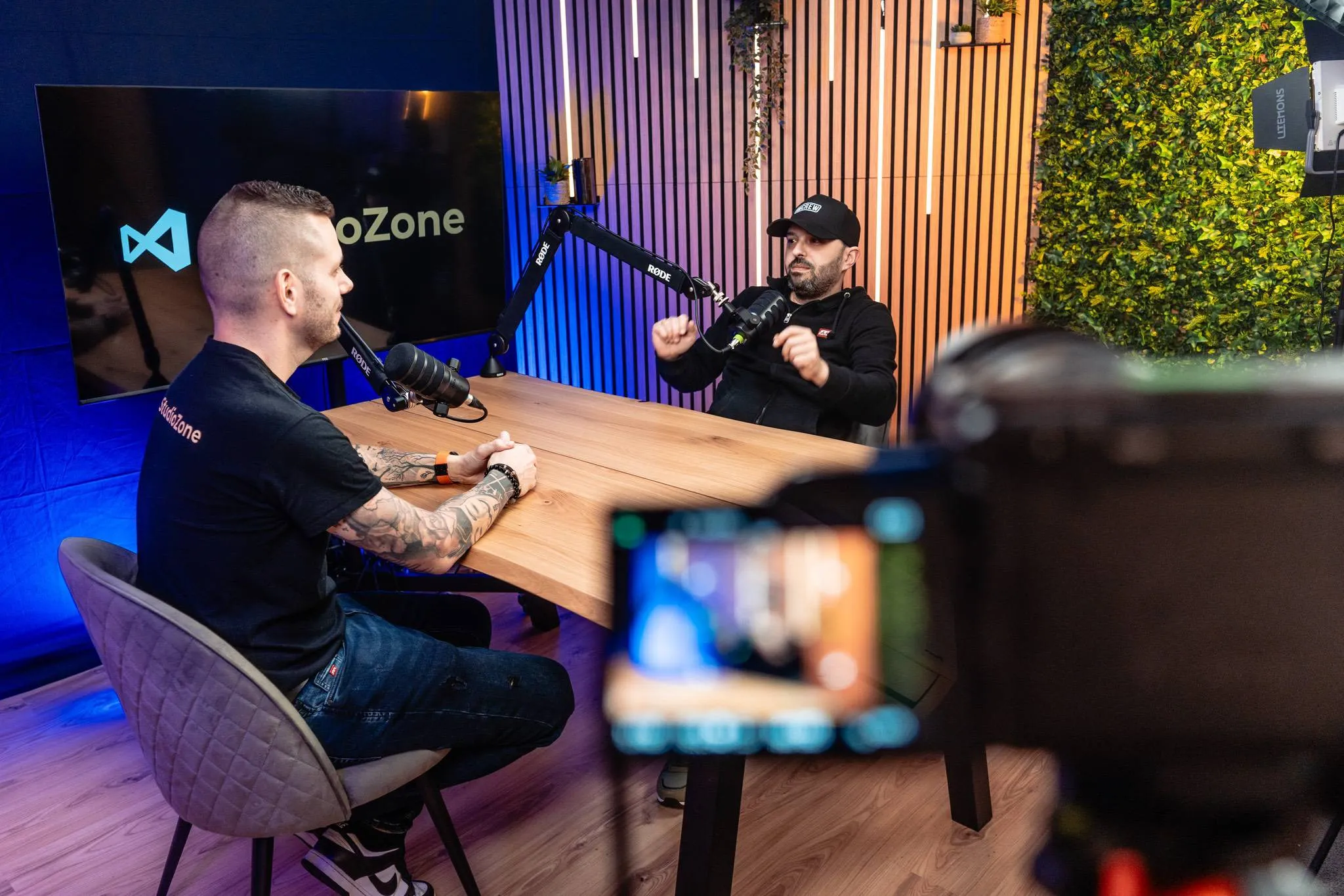 Zone Studio 2